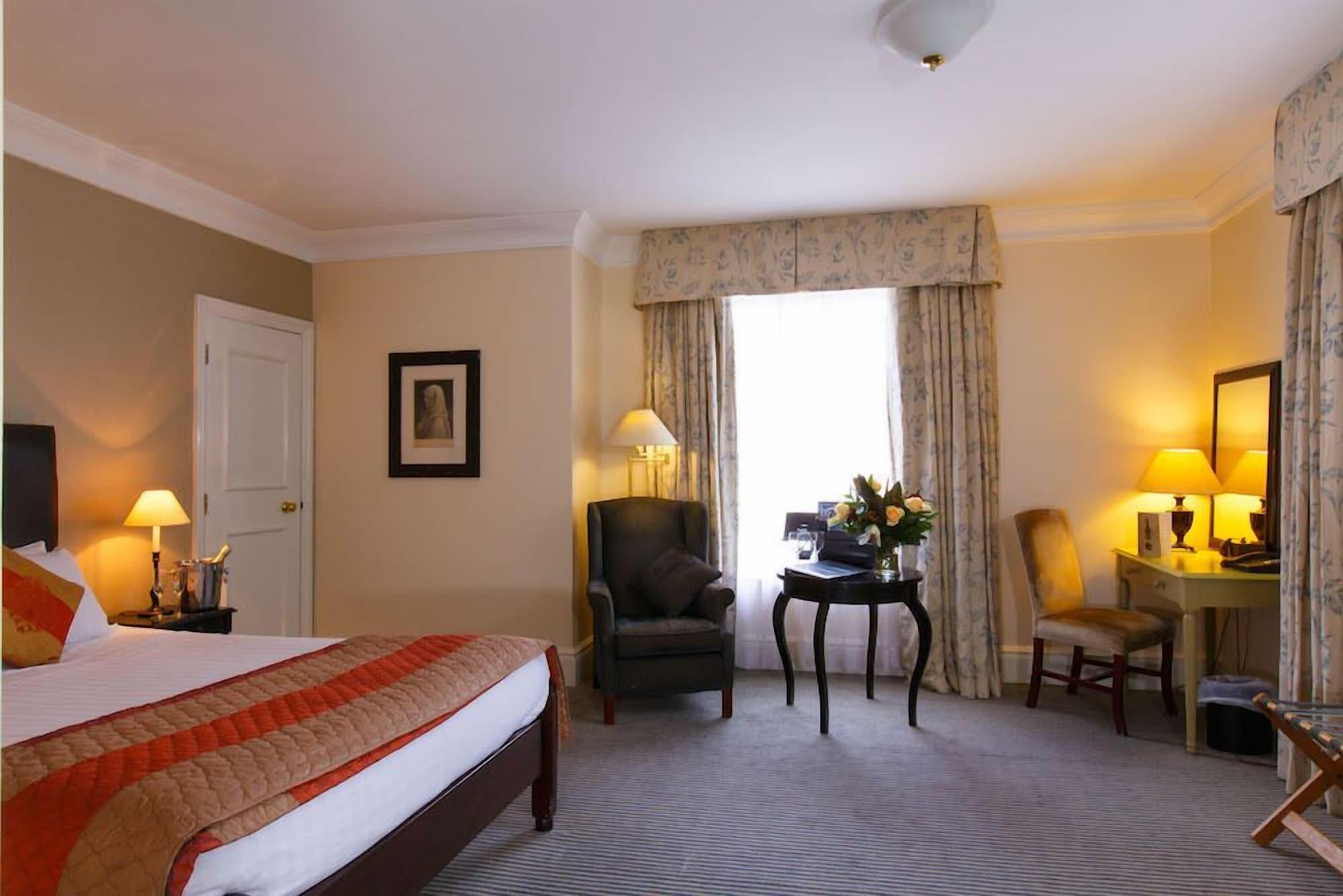 Kingston 4*