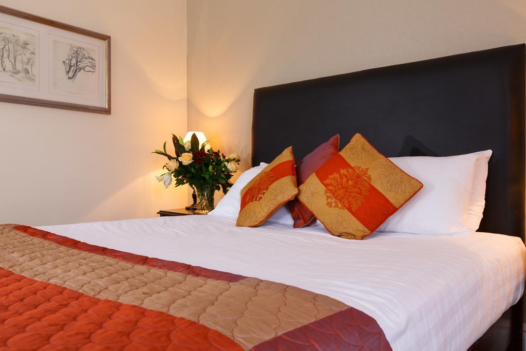 Kingston 4* Kingston upon Thames (Greater London)
