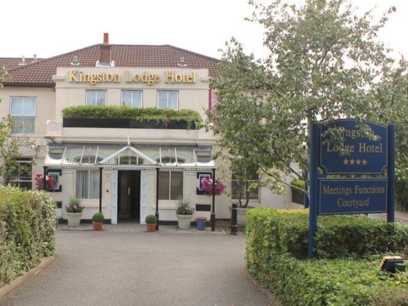 Hotel Kingston