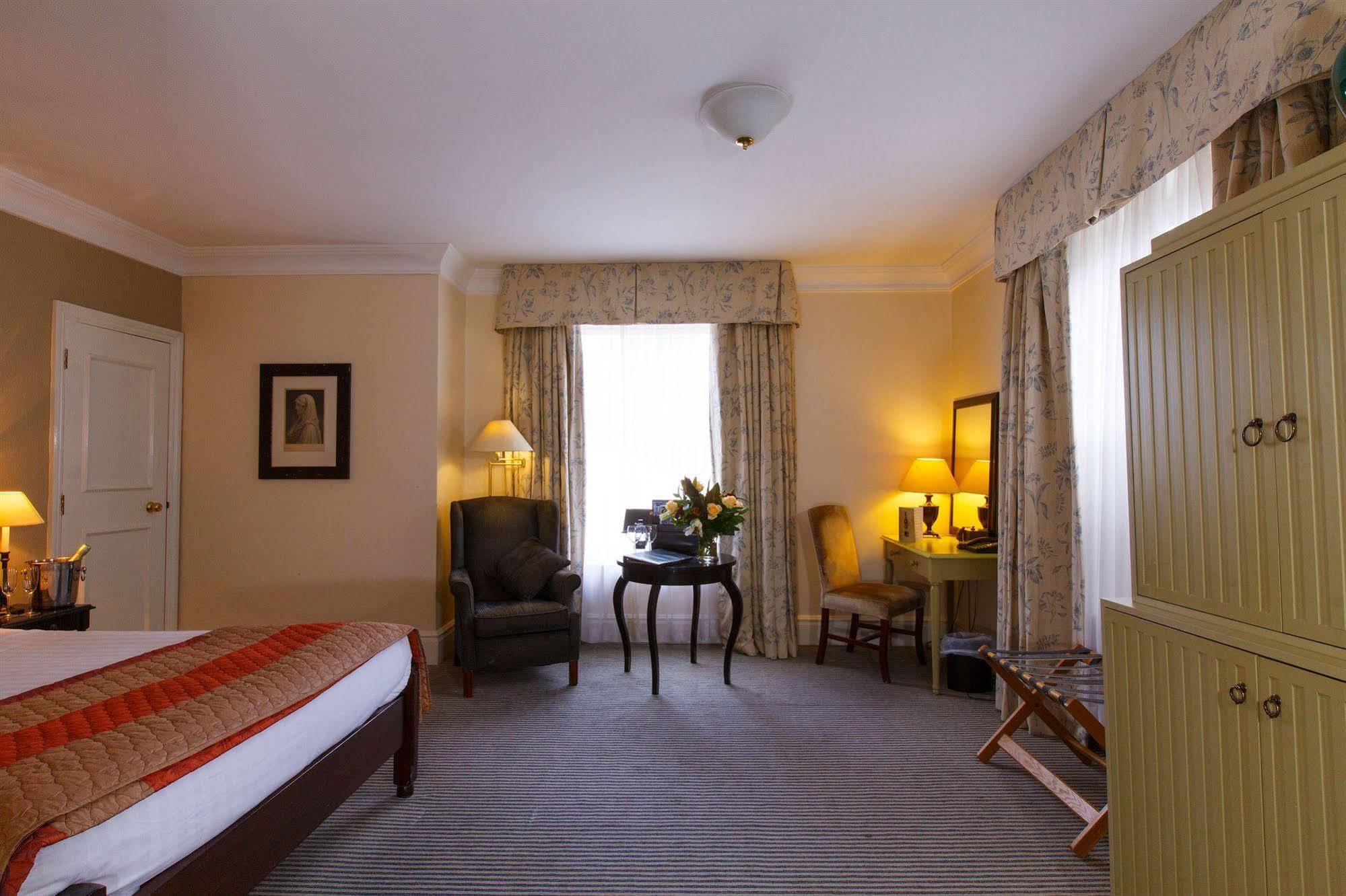 Hotel Kingston
