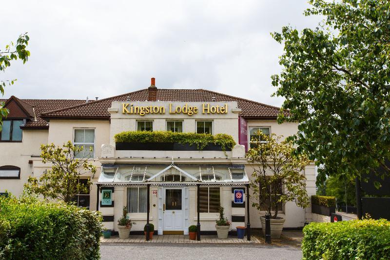 Kingston Hotel 4*